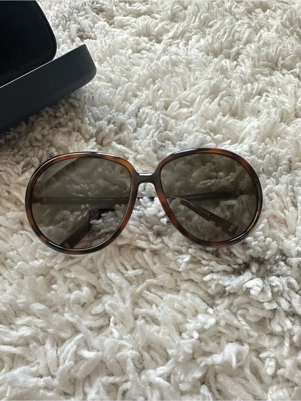 Givenchy GV 7180/S round Sunglasses Woman